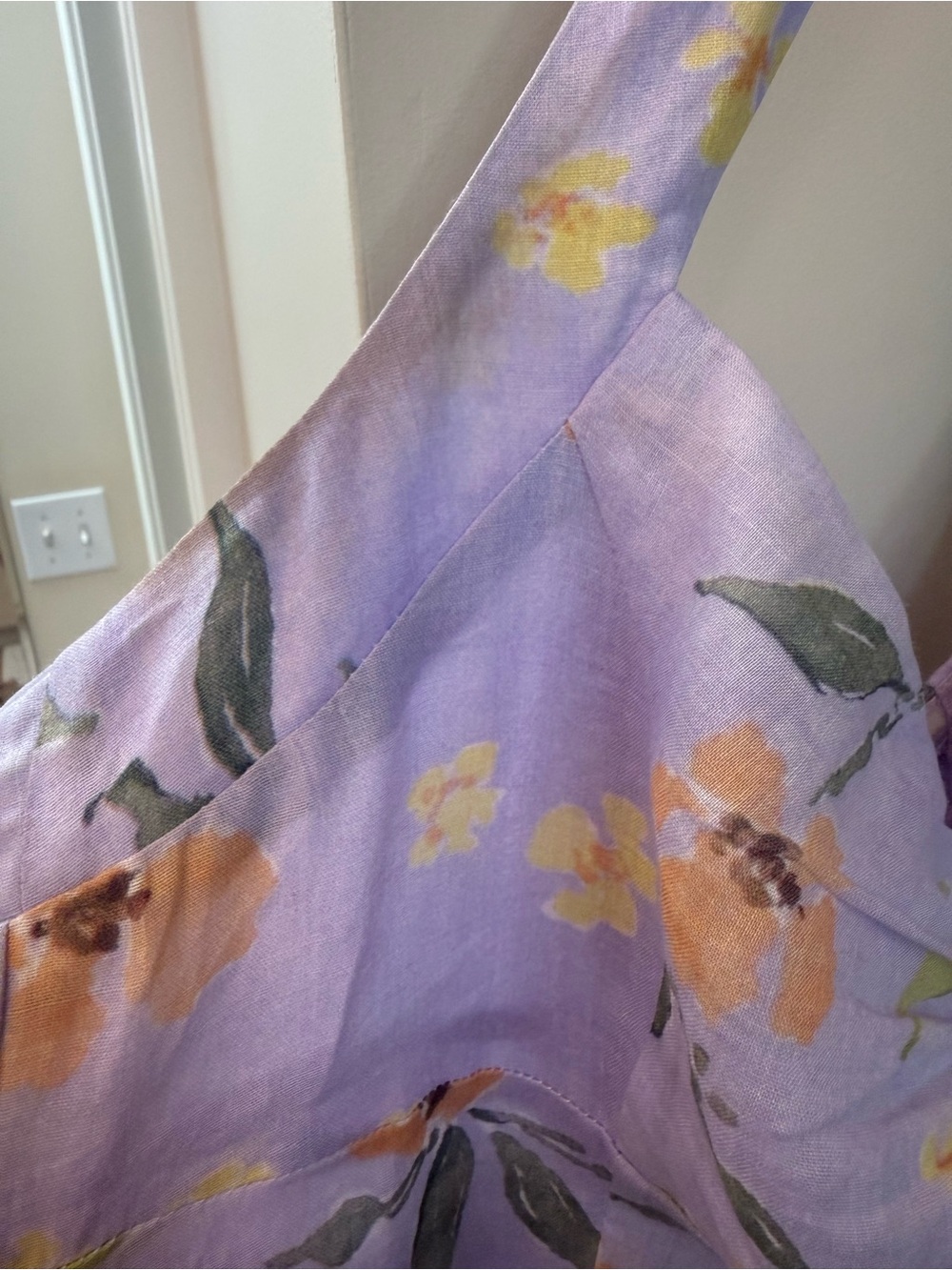 ASTR the Label Floral Halter Neck Dress in Size S - Picture 8 of 13